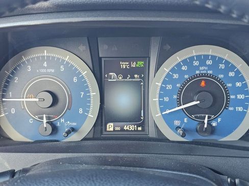 Used 2018 Toyota Sienna Limited AWD/4WD image 26