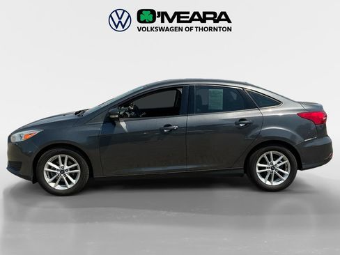 Used 2017 Ford Focus SE w/ Cold Weather Package FWD image 2