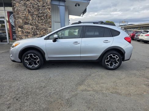 Used 2015 Subaru Crosstrek 2.0i Premium image 8