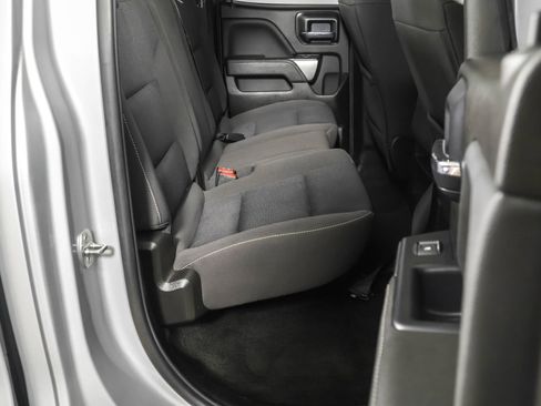 Used 2018 Chevrolet Silverado 1500 LT image 39