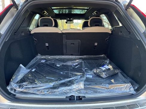 New 2026 Volvo XC60 B5 Plus w/ Protection Package Premier image 17