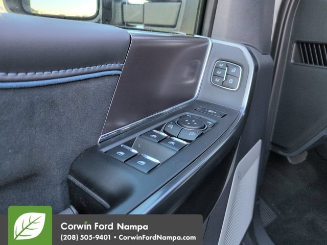 New 2026 Ford F450 Platinum w/ FX4 Off-Road Package AWD/4WD image 11