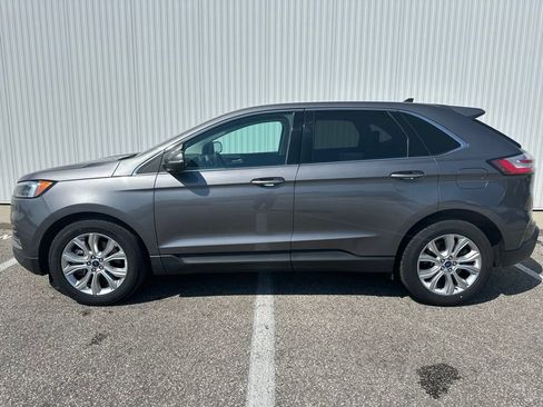 Certified 2022 Ford Edge Titanium w/ Equipment Group 301A AWD/4WD image 3