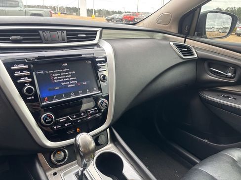 Used 2017 Nissan Murano Platinum w/ Platinum Technology Package image 16