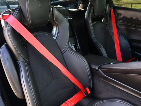 Used 2023 Chevrolet Corvette Z06 image 17