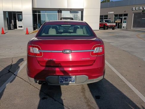 Used 2010 Ford Taurus Limited image 6