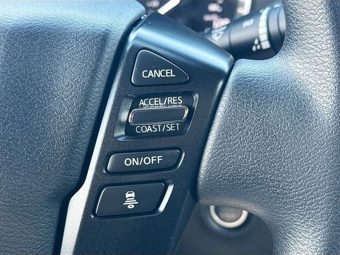 Used 2023 Nissan Frontier SV w/ Technology Package image 10