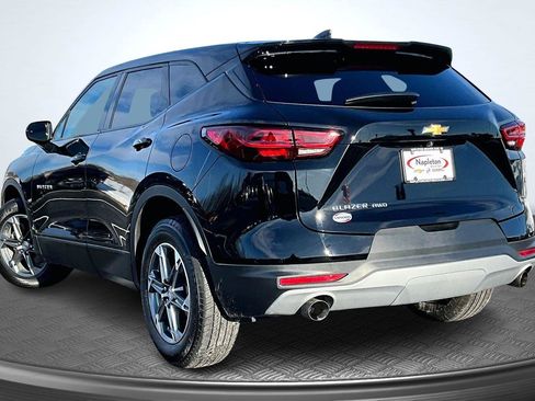 Used 2023 Chevrolet Blazer LT w/ Driver Confidence Package image 13