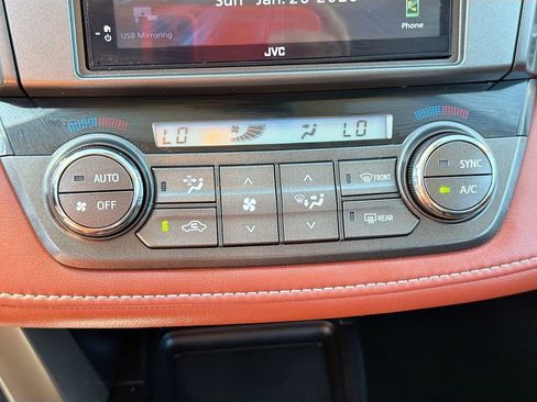 Used 2014 Toyota RAV4 Limited w/ Technology Package image 16