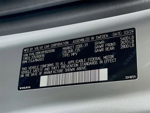 Used 2024 Volvo XC60 B5 Core image 35