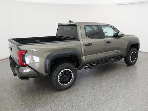 New 2026 Toyota Tacoma TRD Off-Road AWD/4WD image 12