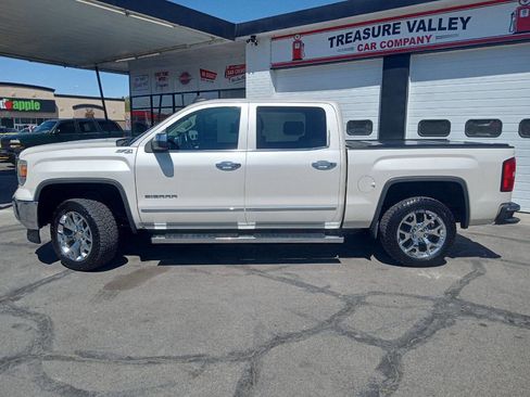 Used 2015 GMC Sierra 1500 SLT w/ SLT Crew Cab Value Package AWD/4WD image 3