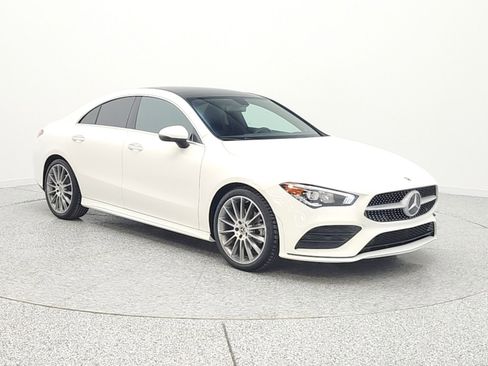 Used 2023 Mercedes-Benz CLA 250 image 3