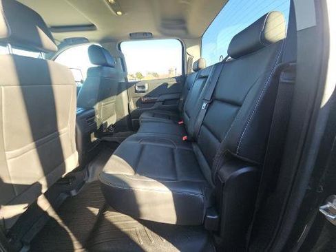 Used 2019 GMC Sierra 2500 SLT w/ Duramax Plus Package image 17