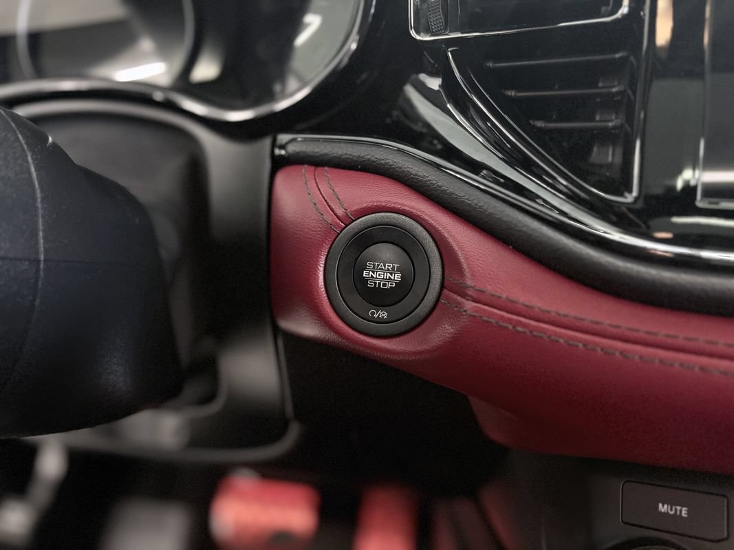 Used 2021 Dodge Durango R/T w/ Blacktop Package AWD/4WD image 28
