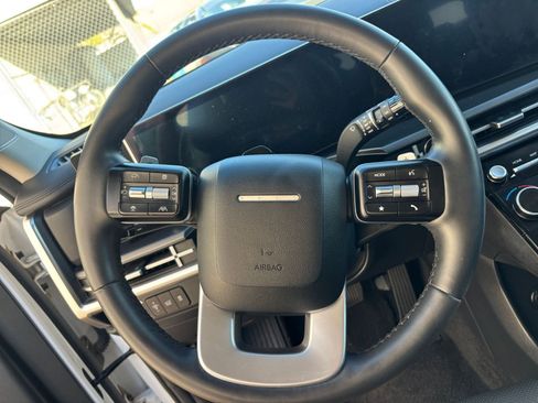 Used 2025 Hyundai Santa Fe SEL image 29