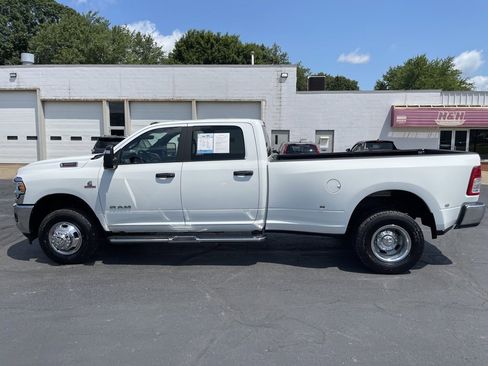 Used 2024 RAM 3500 Big Horn image 8