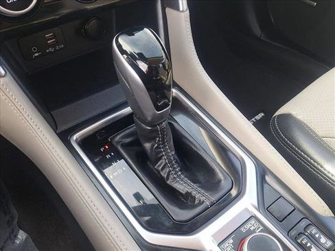 Used 2023 Subaru Forester Limited image 14