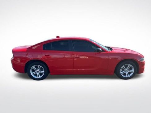 Used 2023 Dodge Charger SXT image 6