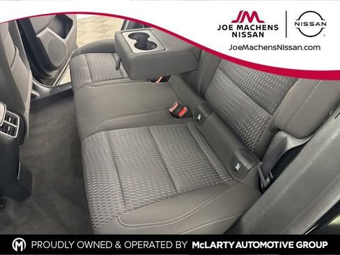 Used 2025 Chevrolet Equinox LT image 20