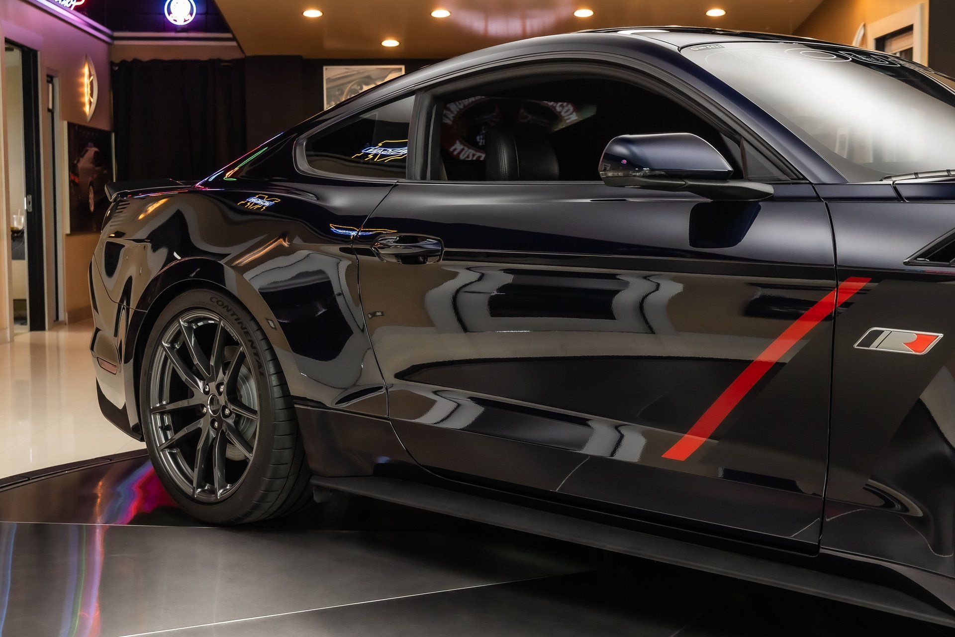 Used 2021 Ford Mustang GT Premium w/ GT Performance Package RWD image 22