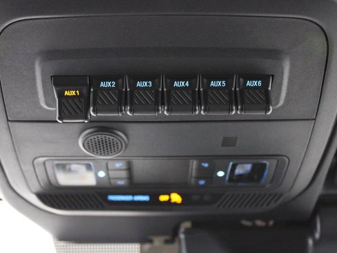 New 2025 Ford Bronco Big Bend w/ Black Diamond Package image 46