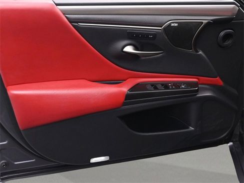 Used 2019 Lexus ES 350 F Sport image 9