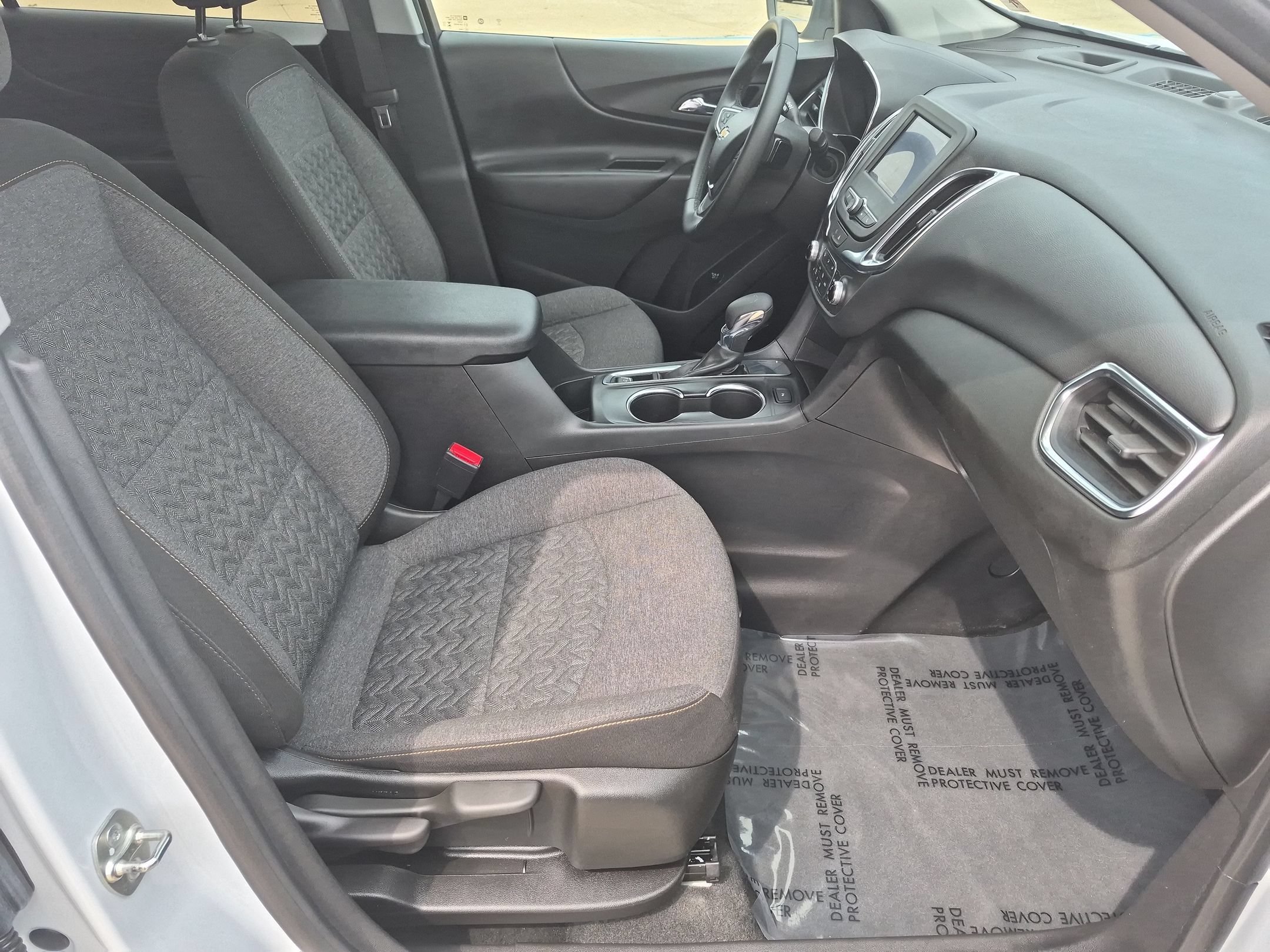 Used 2024 Chevrolet Equinox LT FWD image 30