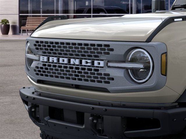 New 2025 Ford Bronco Badlands w/ Sasquatch Package AWD/4WD image 19