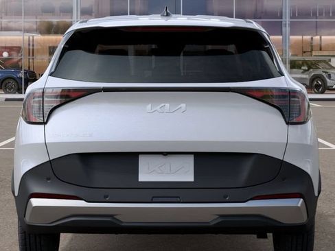 New 2026 Kia Sportage LX FWD image 41