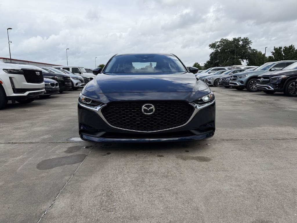 Used 2021 MAZDA MAZDA3 s FWD image 2