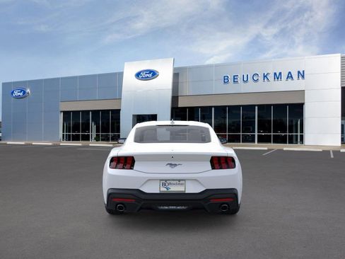 Used 2026 Ford Mustang Coupe image 7