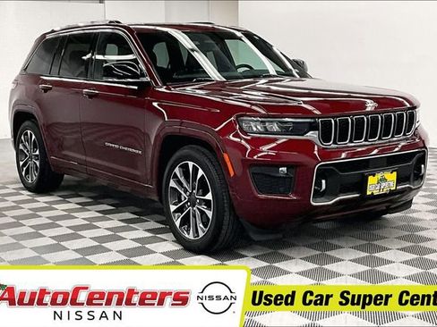 Used 2024 Jeep Grand Cherokee Overland w/ Luxury Tech Group IV image 1