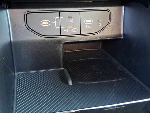 New 2025 Kia Sorento SX Prestige image 24