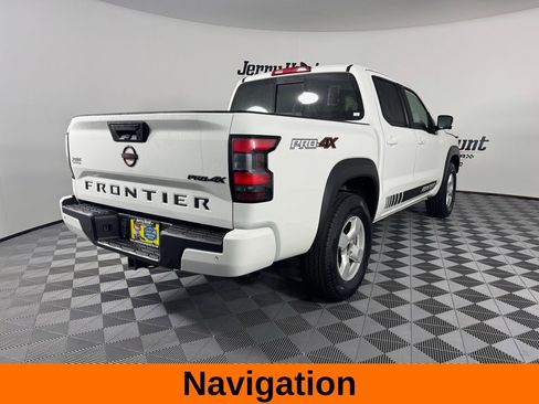 Used 2023 Nissan Frontier PRO-4X w/ Pro Convenience Package image 6
