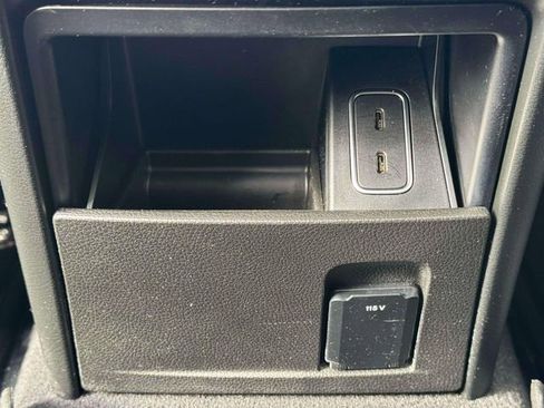 Used 2023 Mercedes-Benz GLS 450 4MATIC image 14