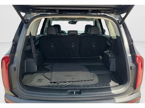 Used 2022 Kia Telluride EX w/ Towing Package AWD/4WD image 9