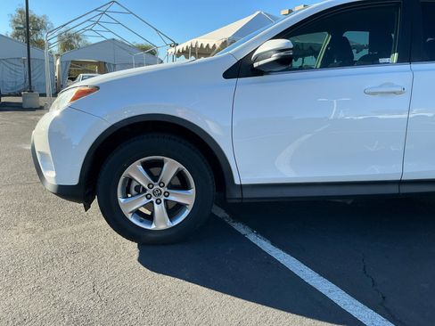 Used 2015 Toyota RAV4 XLE image 26