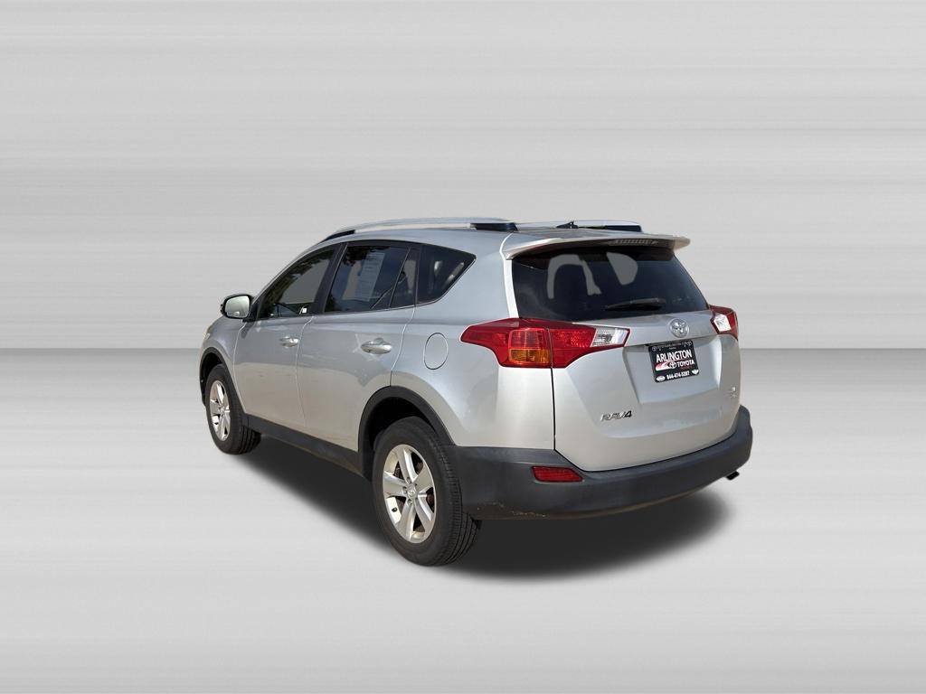 Used 2014 Toyota RAV4 XLE AWD/4WD image 5
