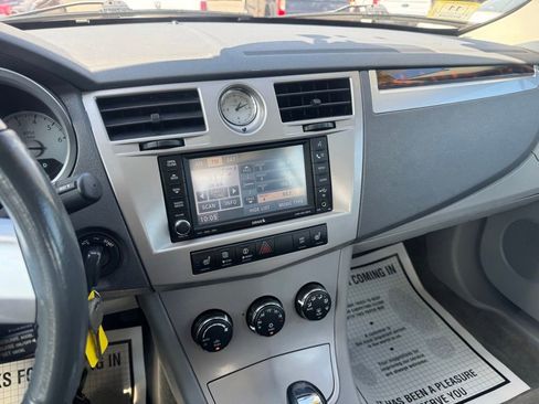 Used 2008 Chrysler Sebring Limited FWD image 35