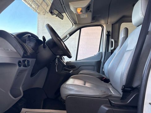 Used 2015 Ford Transit 350 XL RWD image 6