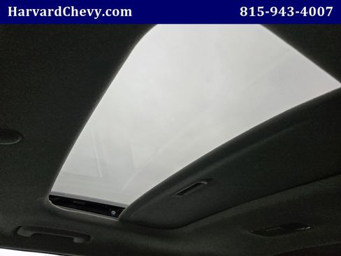 Used 2023 Hyundai Venue SEL w/ Cargo Package image 16