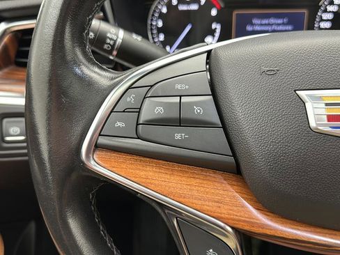 Used 2022 Cadillac XT5 Premium Luxury AWD/4WD image 18
