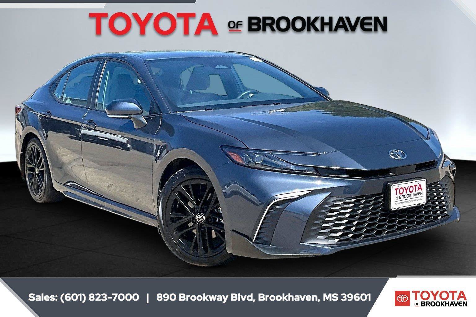 Used 2026 Toyota Camry SE w/ Convenience Package FWD image 1