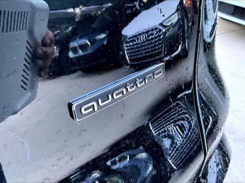 Certified 2025 Audi Q5 Premium Plus w/ Premium Plus AWD/4WD image 10