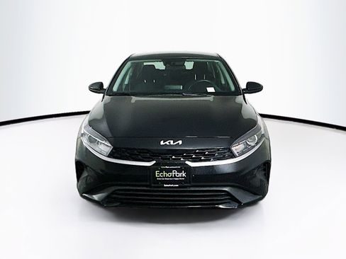 Used 2024 Kia Forte LXS image 2