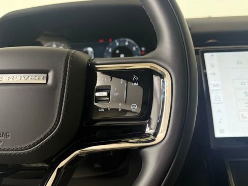 New 2025 Land Rover Range Rover Velar Dynamic SE image 37