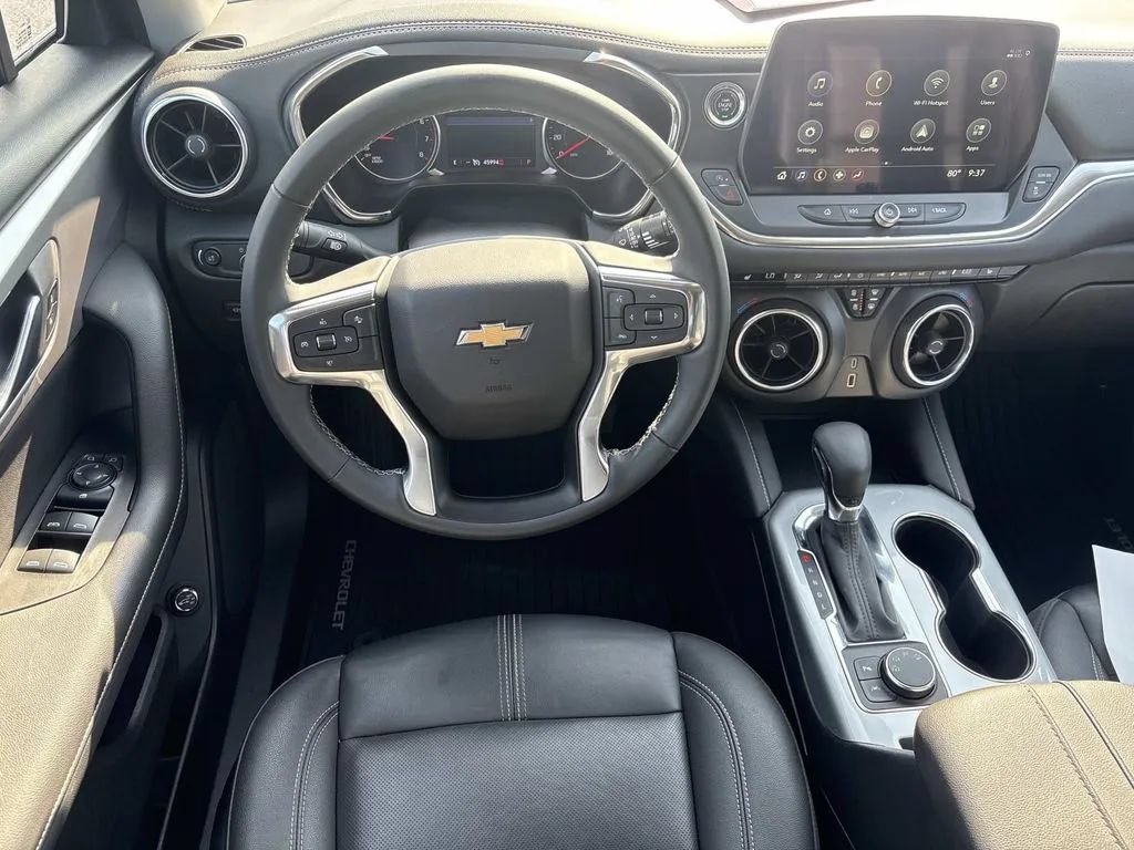 Used 2024 Chevrolet Blazer LT AWD/4WD image 13