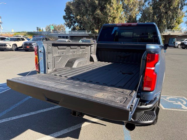 Used 2025 Chevrolet Silverado 2500 LTZ w/ Trail Boss Package AWD/4WD image 12