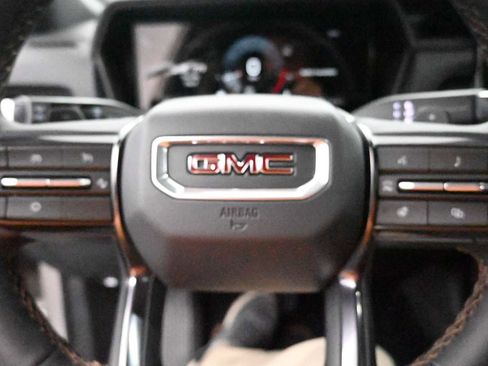 New 2026 GMC Terrain AT4 AWD/4WD image 19